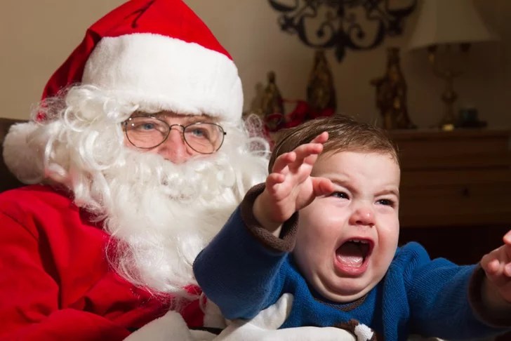 Kid scared of Santa